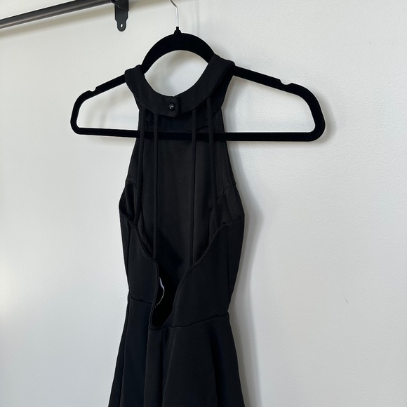 Open Back Seven Sisters Black Flowy Mini Dress (XS) - Picture 3 of 4